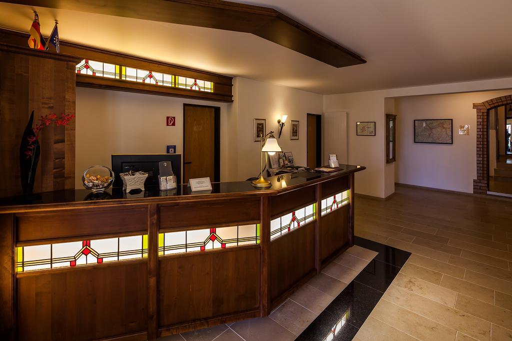Hotel Pfaffenhofen Schwabenheim an der Selz Extérieur photo